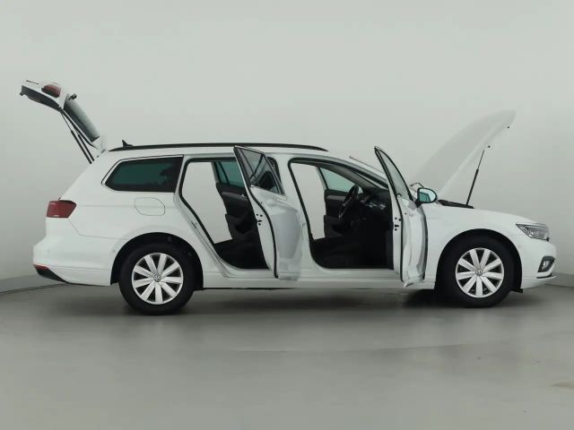 Volkswagen Passat 2.0 TDI Business DSG Variant
