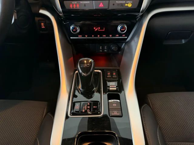 Mitsubishi Eclipse Cross 4WD