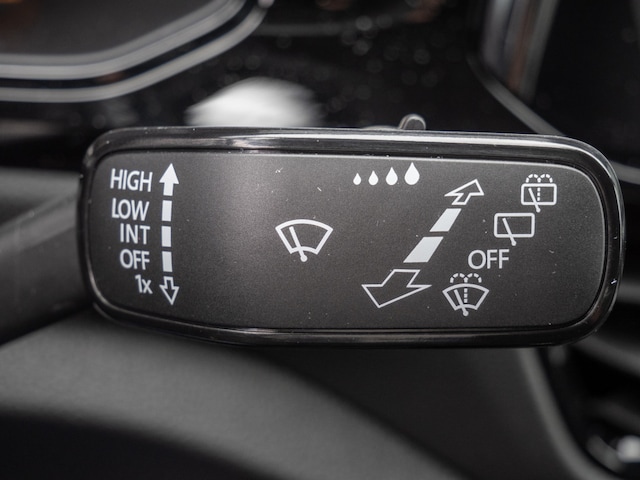 Volkswagen T-Roc DSG R-Line