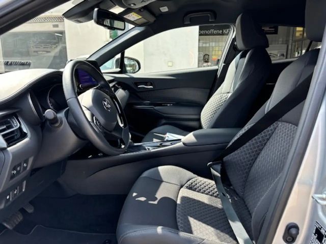 Toyota C-HR Hybride Team D