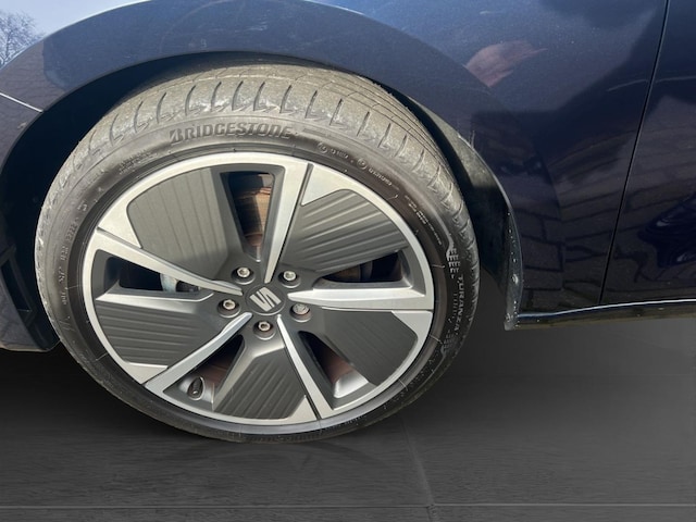 Seat Leon 1.5 eTSI DSG FR-lijn Sportstourer