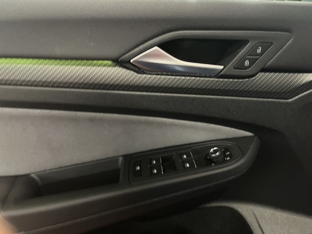 Volkswagen Golf 2.0 TSI 4Motion