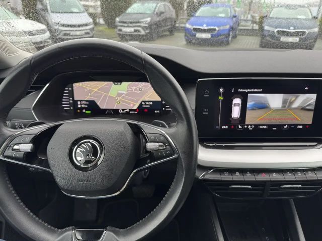 Skoda Octavia Clever Combi iV