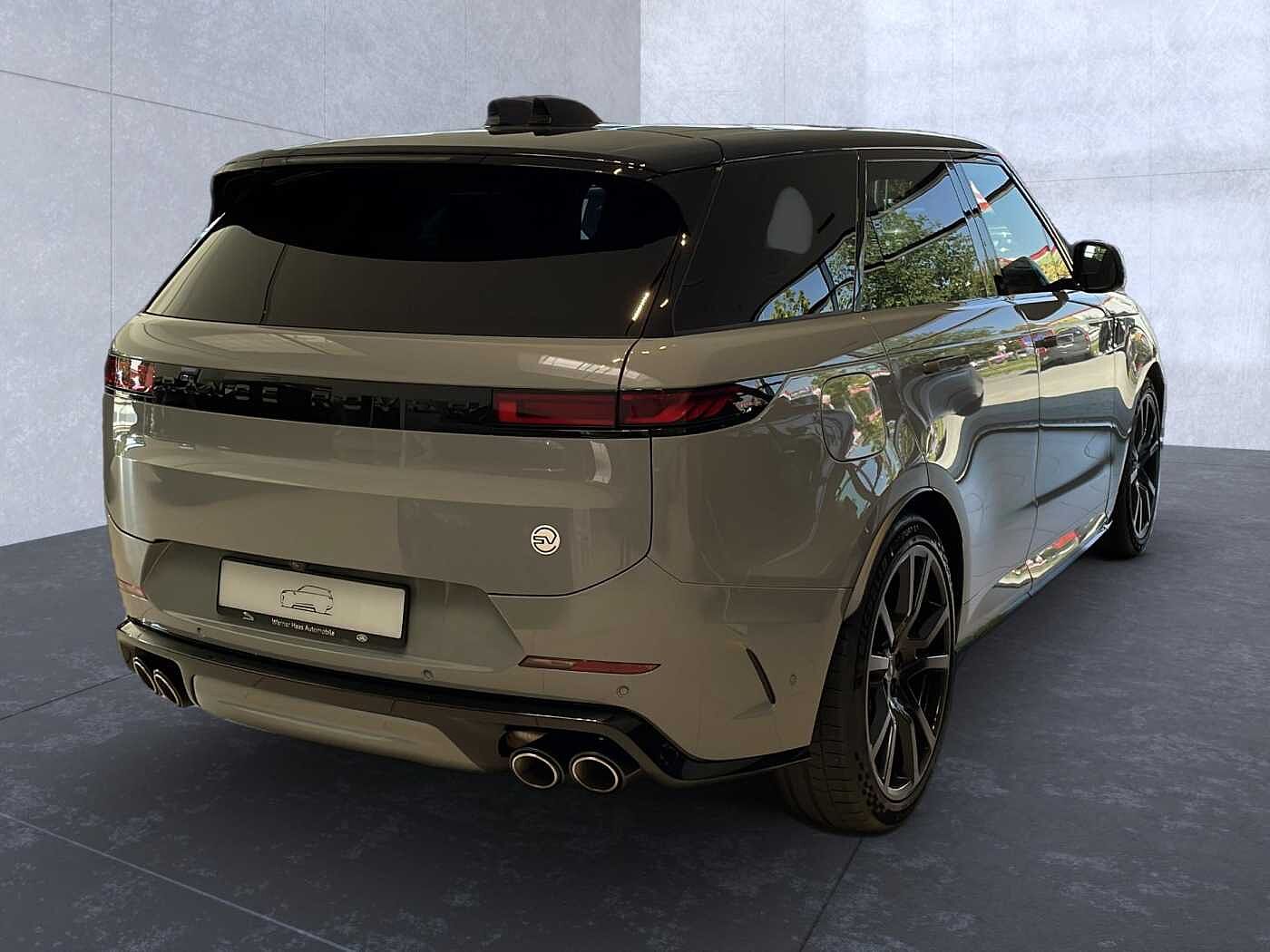 Land Rover Range Rover Sport P635 SV