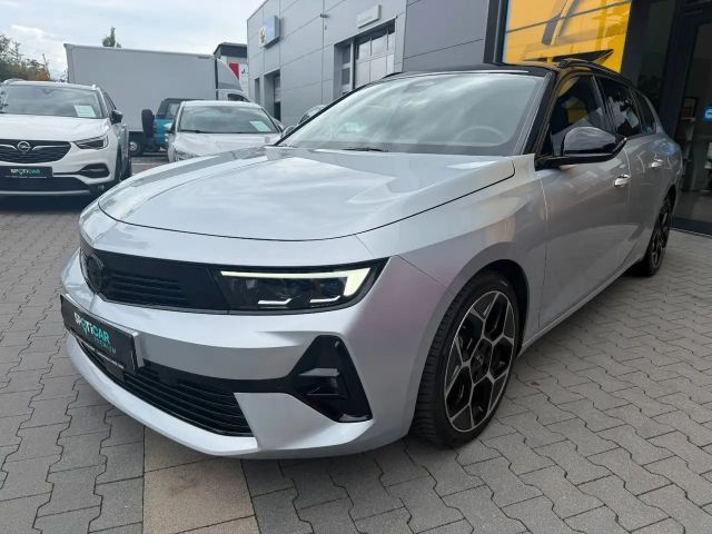 Opel Astra Sports Tourer Ultimate