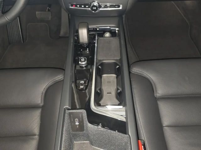 Volvo V60 Cross Country AWD Plus