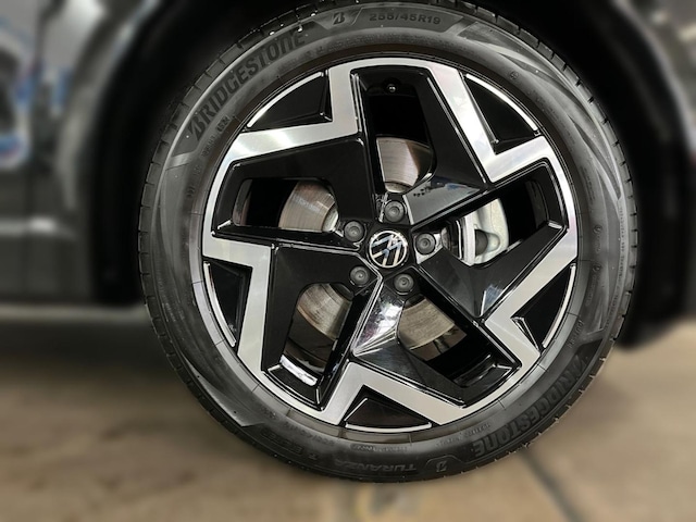 Volkswagen Tiguan 2.0 TDI DSG R-Line