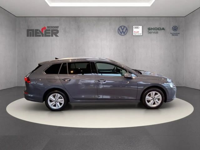 Volkswagen Golf 1.5 TSI Life Variant