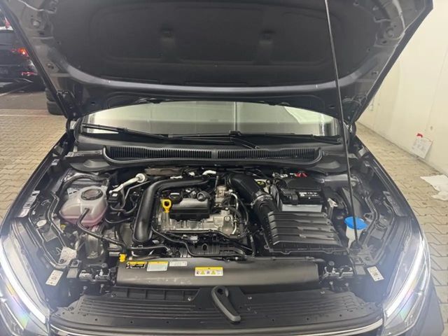 Volkswagen Taigo 1.0 TSI DSG Life