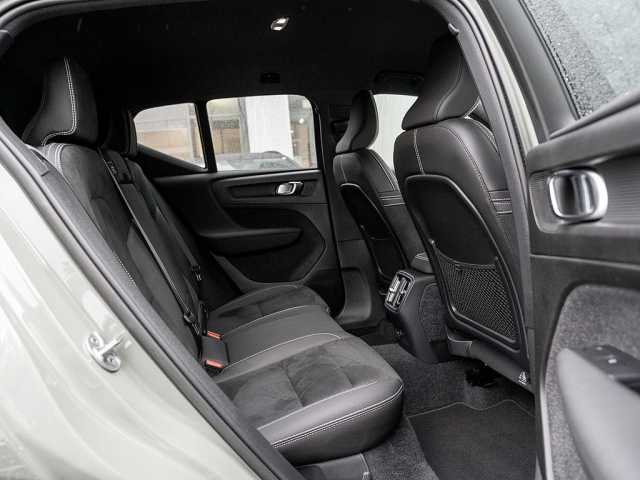 Volvo XC40 Plus Recharge