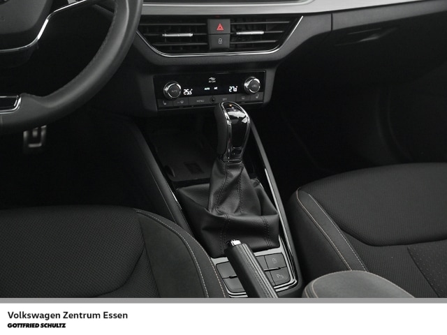 Skoda Kamiq KAMIQ Scoutline TSI DSG LED AHK Panorama Navi