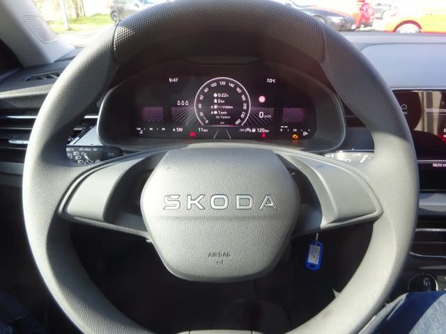 Skoda Kamiq Essence 1,0TSI 70kw 95PS Garantie 36Mon 100Tkm PDC
