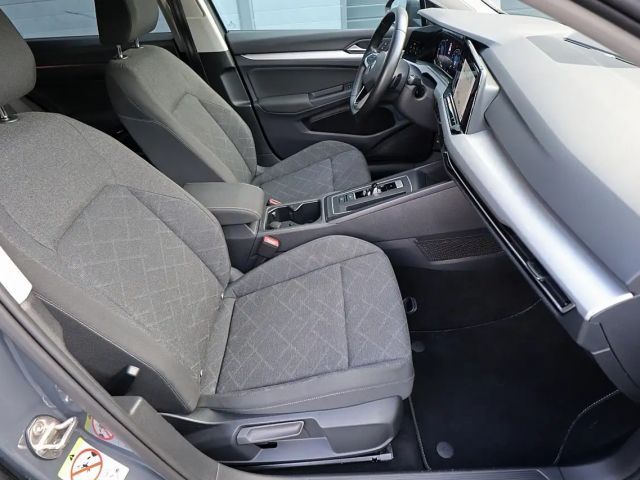 Volkswagen Golf DSG Life Variant