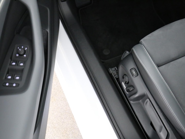 Volkswagen Passat 2.0 TDI Business DSG Variant