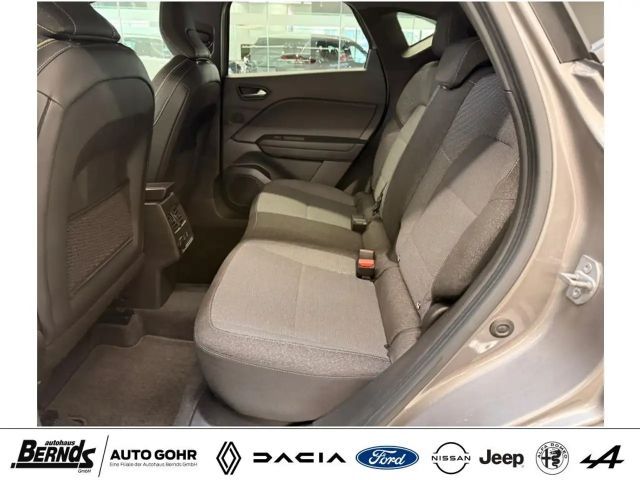 Renault Captur EDC Hybrid Techno