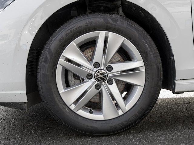 Volkswagen Golf 1.5 TSI Golf VIII Life