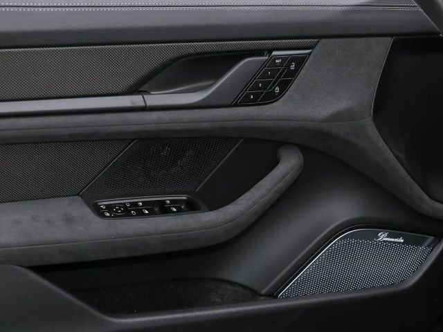 Porsche Taycan GTS Sport Turismo