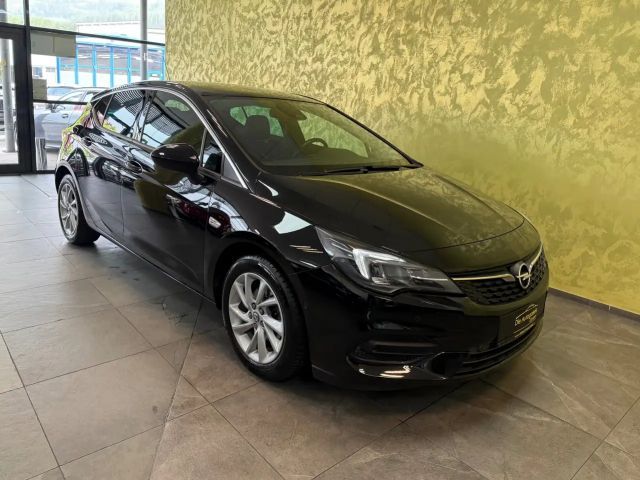 Opel Astra Business Elegance Turbo