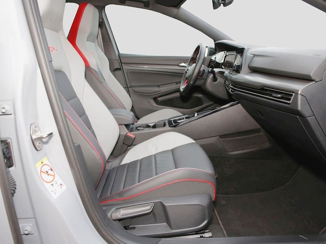 Volkswagen Golf 2.0 TSI GTI Golf VIII Style