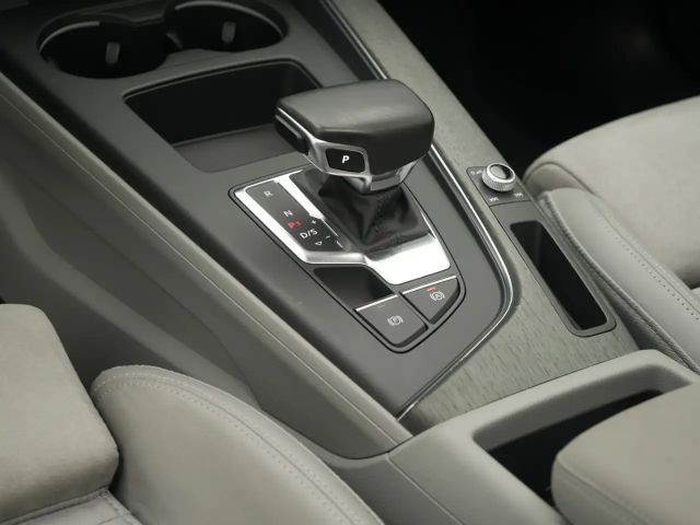 Audi A4 Quattro Sedan