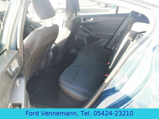 Ford Focus EcoBoost ST Line