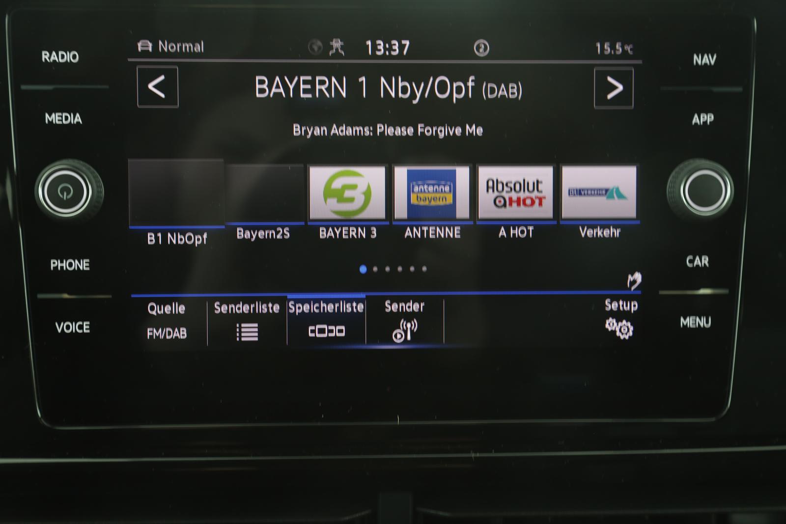 Volkswagen T-Roc 1.5 TSI DSG R-Line