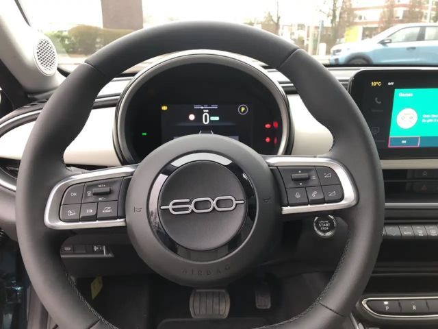 Fiat 600e La Prima