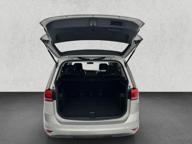 Volkswagen Touran 1.5 TSI DSG Move