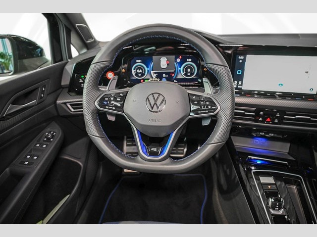 Volkswagen Golf 2.0 TSI DSG Golf VIII