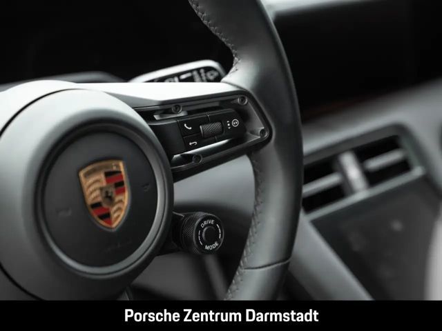 Porsche Taycan 4S Cross Turismo