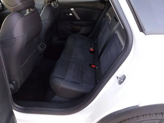 Citroën C4 Max PureTech