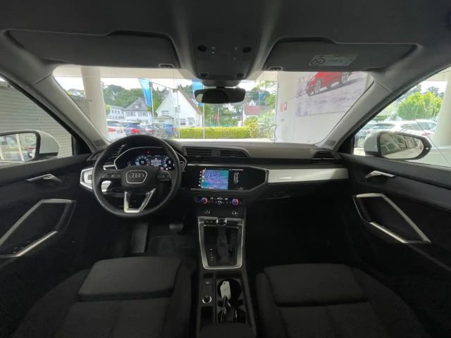 Audi Q3 35 TFSI S-Tronic