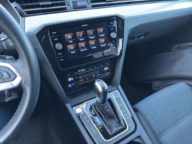 Volkswagen Passat GTE Variant