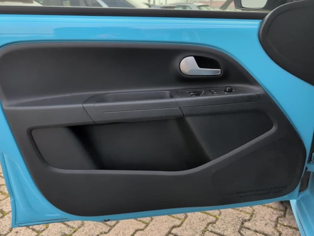 Volkswagen e-up! Move Move up!