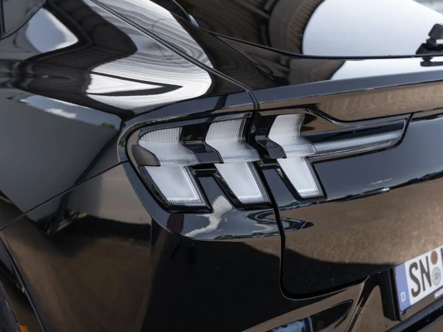 Ford Mustang Mach-E Premium