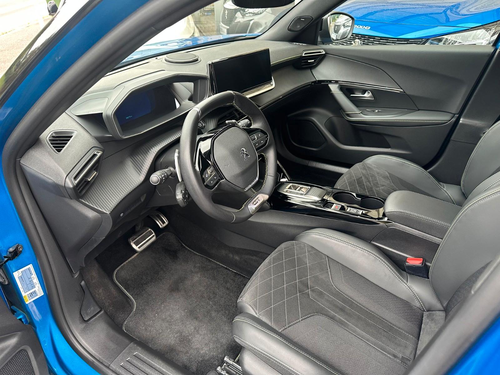 Peugeot 2008 EAT8 GT-Line PureTech