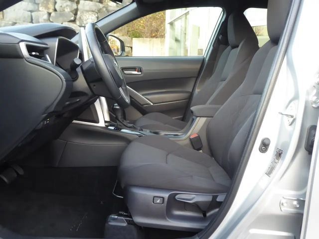 Toyota Corolla Cross Team D