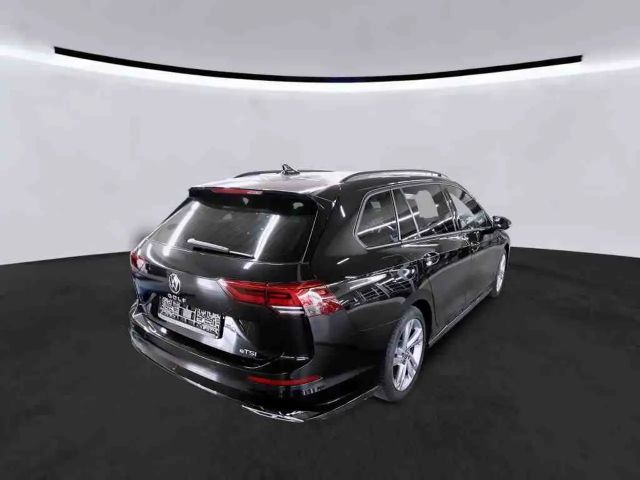 Volkswagen Golf 1.5 eTSI DSG R-Line Variant