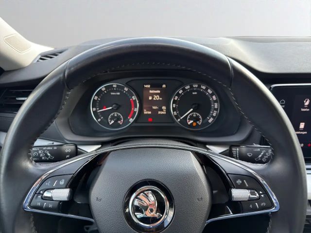 Skoda Octavia 1.5 TSI Clever Combi