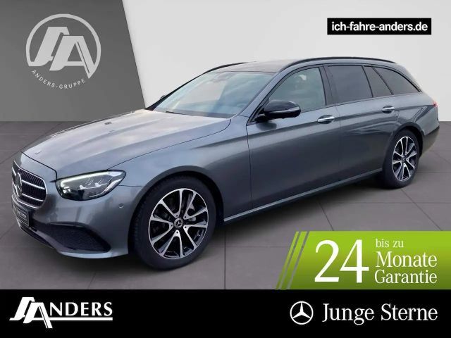 Mercedes-Benz E 220 AVANTGARDE E 220 d Estate