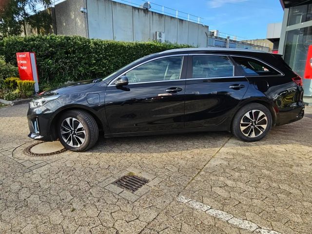 Kia Ceed Hybrid PHEV Spirit SportWagon