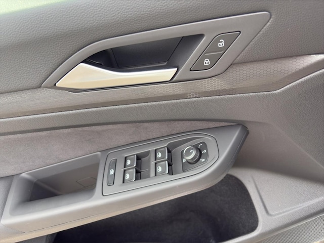 Volkswagen Golf 2.0 TSI GTI