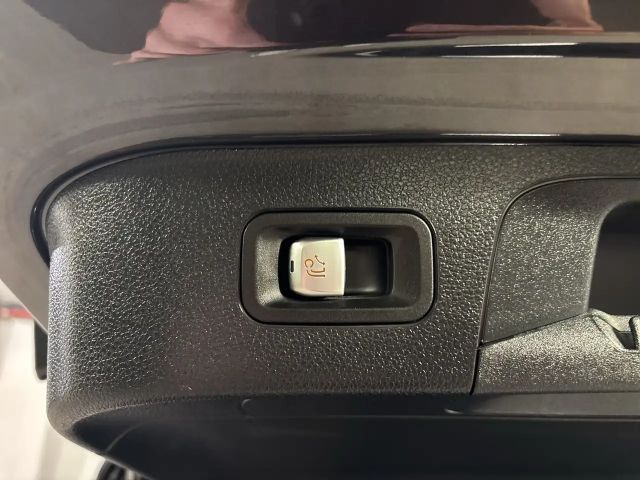 Mercedes-Benz EQC 400 4MATIC