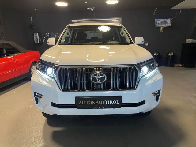 Toyota Land Cruiser Landcruiser AHV*elSitze*Kamera