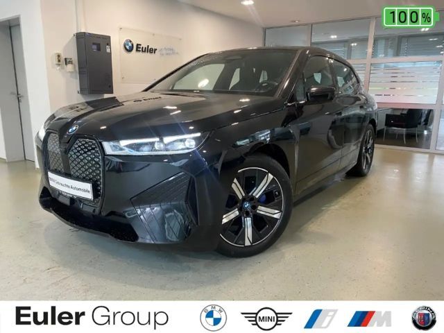 BMW iX xDrive50