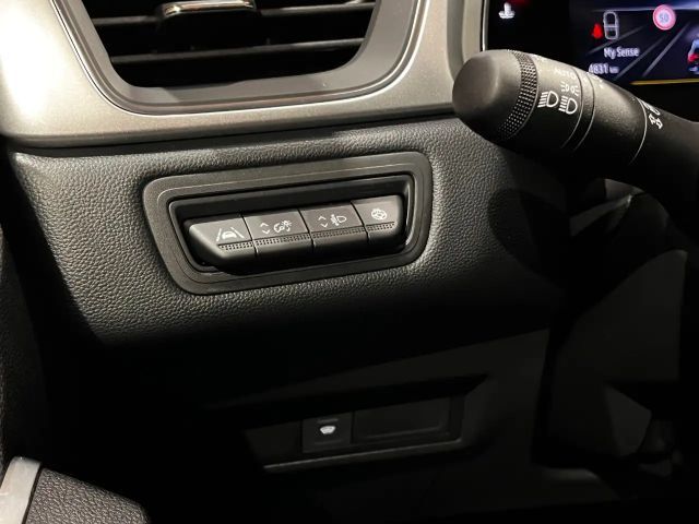 Renault Captur TCe 140 Techno