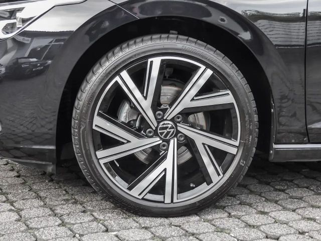 Volkswagen Golf 1.5 TSI Style Variant