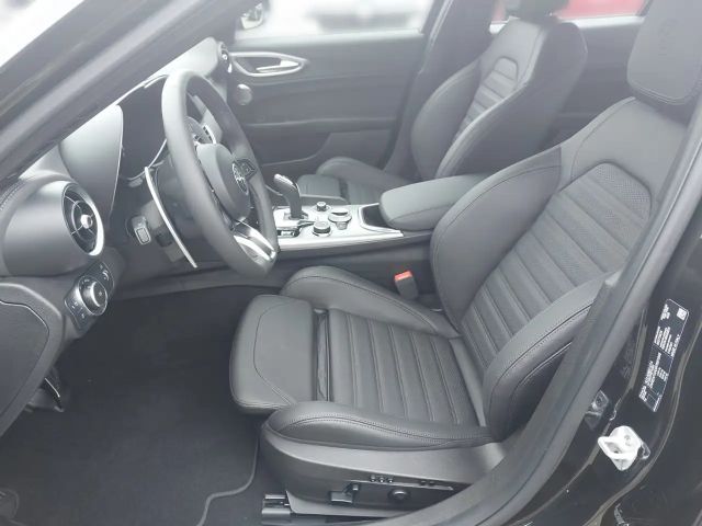 Alfa Romeo Giulia AWD