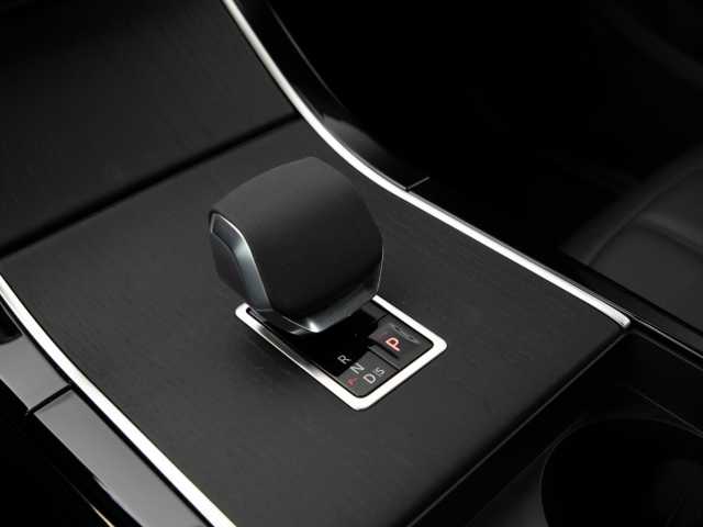 Land Rover Range Rover Evoque Dynamic P200 SE