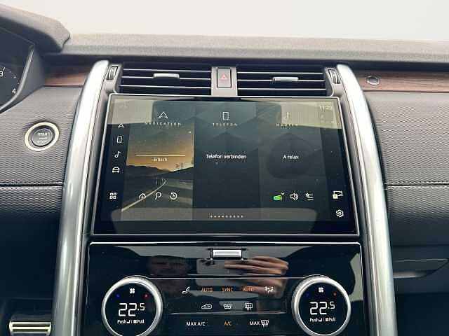 Land Rover Discovery D300 Dynamic SE